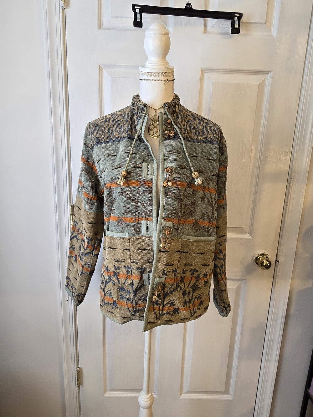 Vintage Flashback Cozy Patterned Knit Jacket in Sage Green and Tan Medium